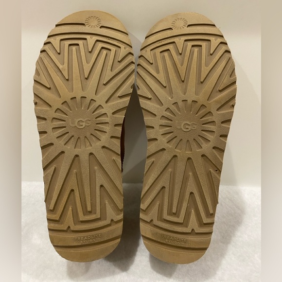 UGG CLASSIC ULTRA MINI BOOT Women's US Sz 11 - Picture 7 of 10